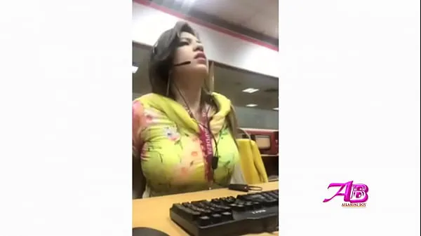 Imo Call With Big Boobs Girl in call center Video baharu besar
