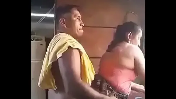 Büyük Horny old couple in kitchen yeni Video
