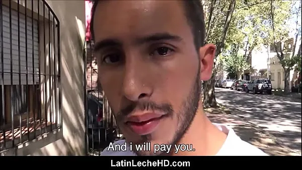 大Amateur Straight Latino Persuaded By Money To Fuck Gay Filmmaker POV新视频