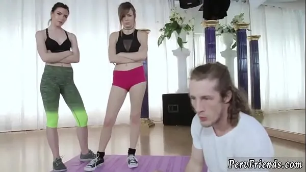 amateur orgy xxx Yoga Perv Video baru yang besar