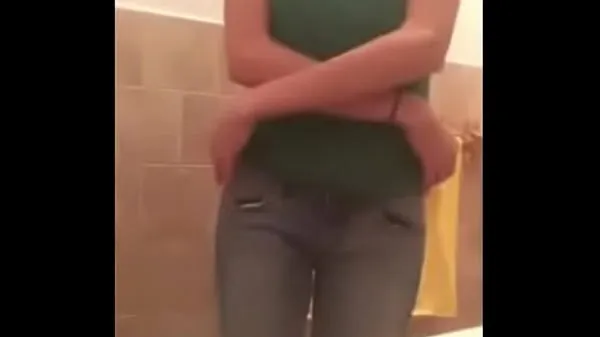 Teen Strips For You In The Bathroom Video mới lớn