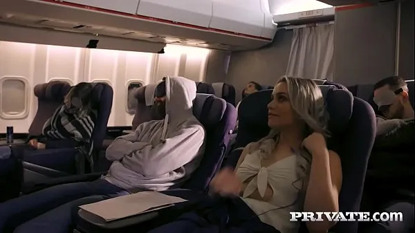 Grote Fucking on a plane nieuwe video's