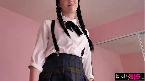Veliki Bratty step Sis - Quick Ride On Brother's Huge Cock Before Class S5:E1 novi videoposnetki