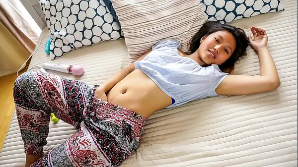 QUEST FOR ORGASM - Asian teen beauty May Thai in for erotic orgasm with vibrators Video baharu besar