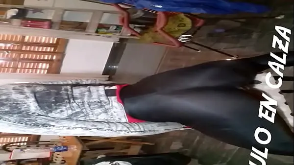 Isoja ass in very transparent stockings uutta videota