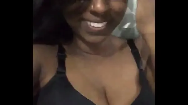 Μεγάλα Tamil wife nude selfie νέα βίντεο