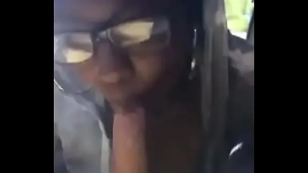 Große Ebony Slut Blowjob For Gaz Money - snapsluts.ganeue Videos