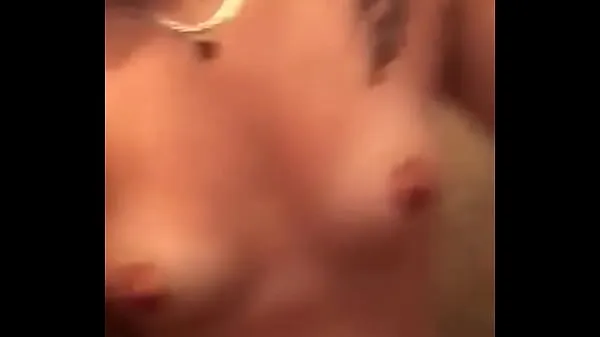 Venezuelan mamacita calata in the shower after fucking with her boyfriend Video baru yang besar