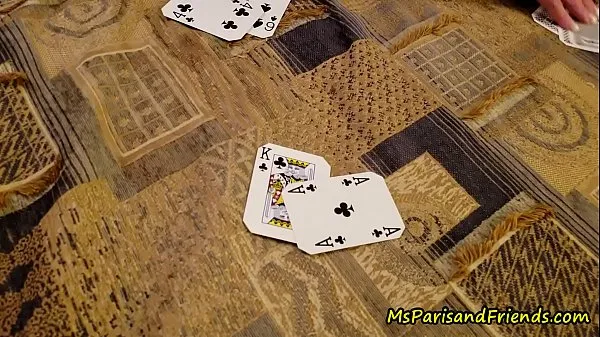 Grote Ms Paris and Her Amateur Theater "Card Tricks nieuwe video's