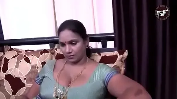 Big Desi Aunty Romance with cable boy new Videos