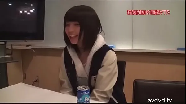 Большие Симпатичная юная японская школьница новые видео