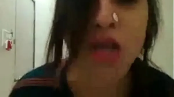 Cute girl fingring hard wet pussy Video baru yang besar