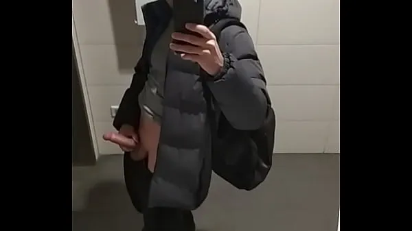 Big Wank in a public toilet new Videos
