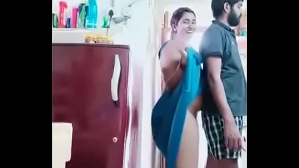 Büyük Swathi naidu romance with boyfriend while cooking yeni Video