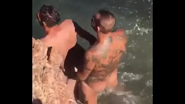 Büyük Caught with my step uncle in the sea yeni Video