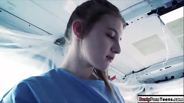 Sexy nurse fucked inside an ambulance مقاطع فيديو جديدة كبيرة