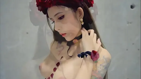 Breast-hybrid goddess, beautiful carcass, all three points Video mới lớn