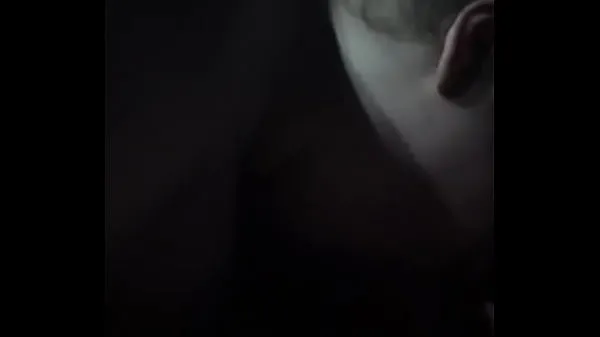 Velká Vixen sucking my cock at Adult Cinema nová videa