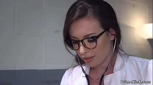 Grote Bad cop straps doctor and fucks her nieuwe video's