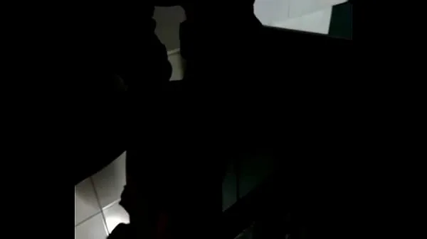 Spying on a co-worker in subway SJL Video baru yang besar