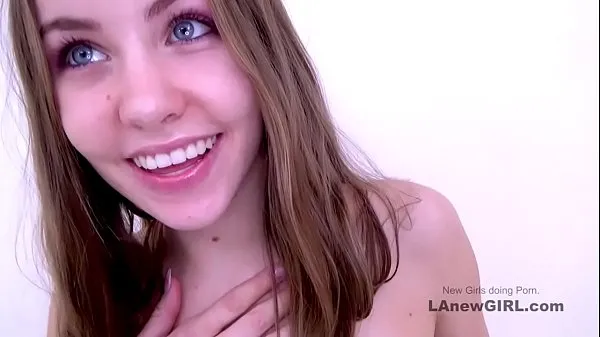 Veľké Hot Teen fucked at photoshoot casting audition - daughter nové videá