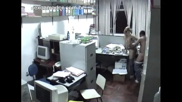 Naughty blonde has sex with another employee inside accounting office Video baru yang besar