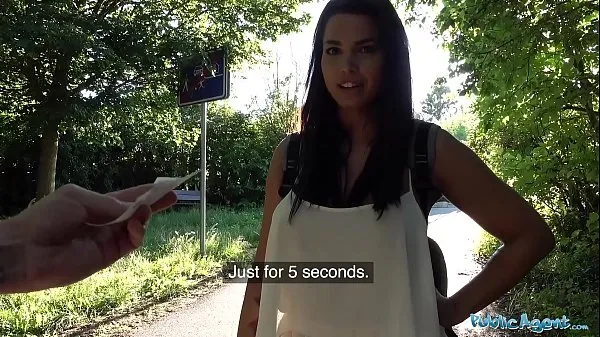 Public Agent Chloe Lamour gets her big boobs jizzed on for cash Video baru yang besar