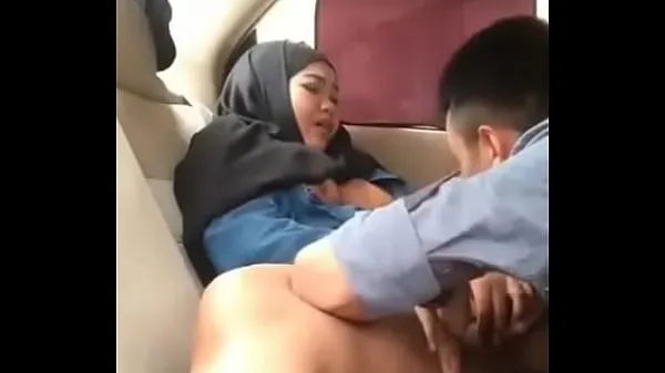 Big Hijab girl in car with boyfriend new Videos