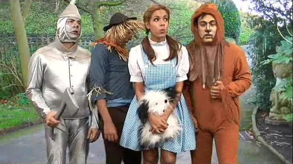 Dorothy Ass Bounces With the Witch Video mới lớn