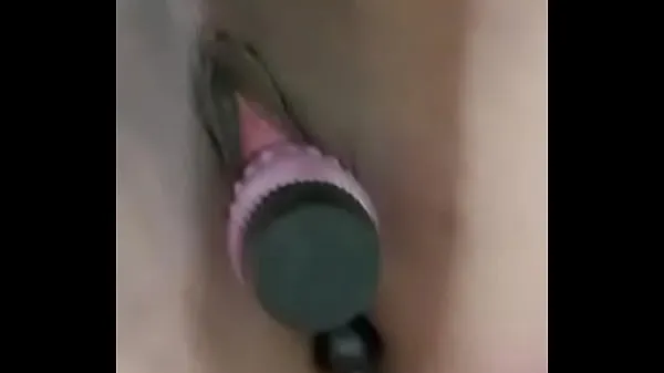 Veľké Double penetration with a vibrating dildo and Chinese anal beads to enjoy deliciously while I record her and listen to her moan nové videá