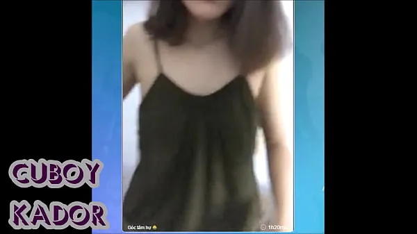 Veľké Kieu NI from Rach Gia accidentally revealed a beautiful nipple on bigo live nové videá