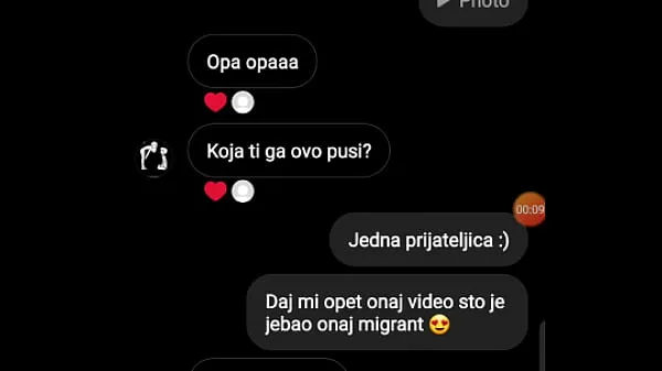 Veliki Our girl is fucked by a migrant novi videoposnetki