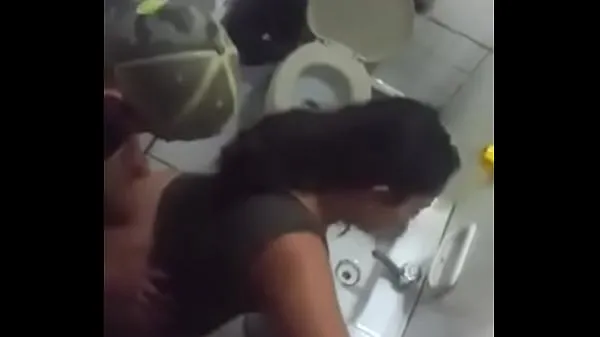Veľké Caught in the bathroom fucking nové videá