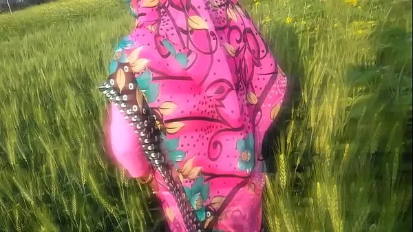 Büyük Indian Village Bhabhi Outdoor Sex PORN IN HINDI yeni Video