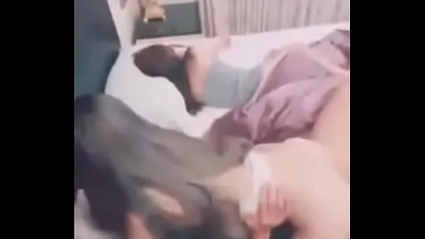 Store clip leaked at home Sex with friends nye videoer