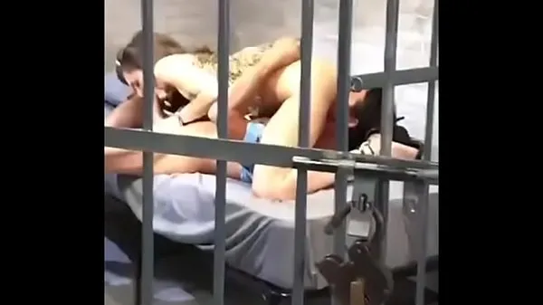 Isoja Riley Reid give Blowjob to Prison Guard then Fucks him uutta videota