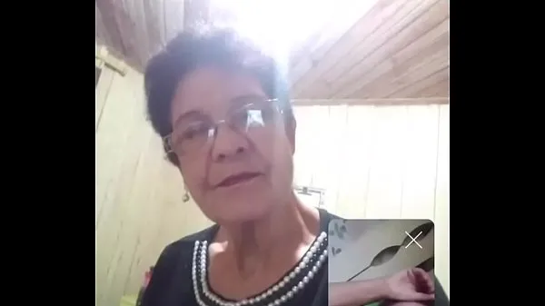 Μεγάλα Old woman showing her chest and touching her pussy in live νέα βίντεο