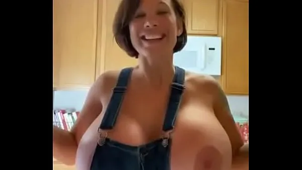 Velká Housewife Big Tits nová videa