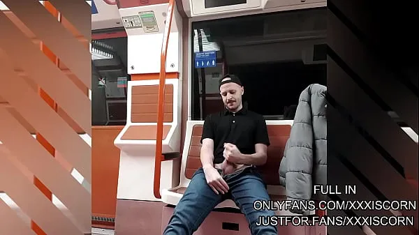 Μεγάλα I've jerked off on the subway νέα βίντεο
