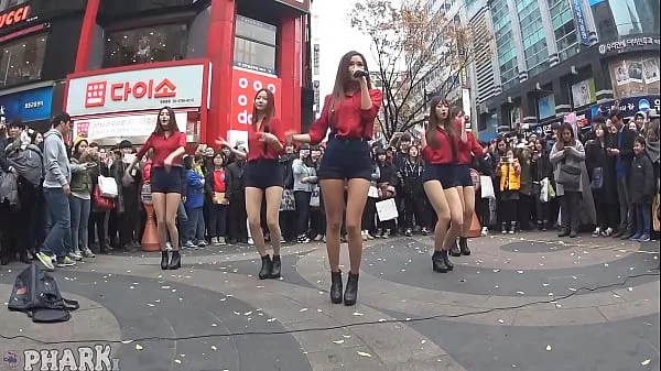 大韩国EXID街头制服性感热舞公众号【喵污新视频