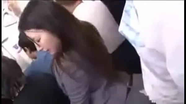 Japanese girl in suit getting fucked on the bus مقاطع فيديو جديدة كبيرة