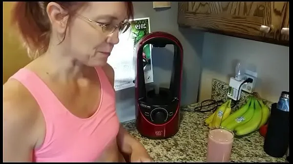 Big smoothies are a healthier option new Videos