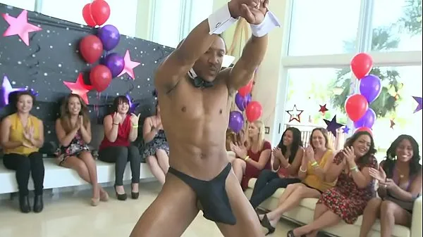 DANCING BEAR - Group Of Mixed Race Babes Suckin' & Fuckin' Male Strippers Video baharu besar