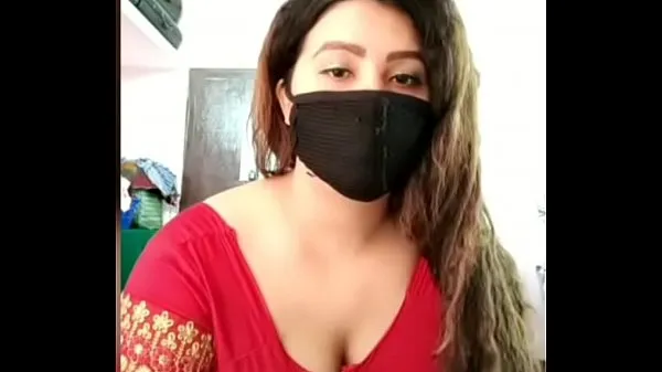 Big red saree in sexy aunty telegram new Videos