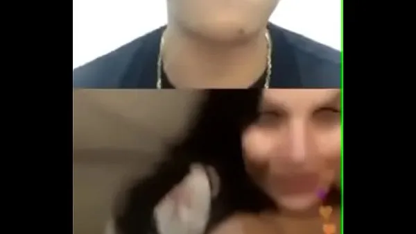 Showed pussy on live Video mới lớn