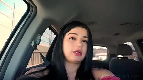 Grote Chubby Inked Arab Adrianna Wrecked By Big Black Cock In Seedy Motel nieuwe video's