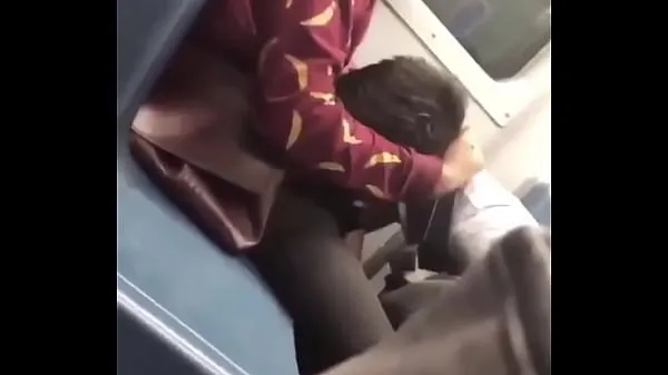 Velká Puto tragando leche en el metro de Mexico Cruising gay nová videa