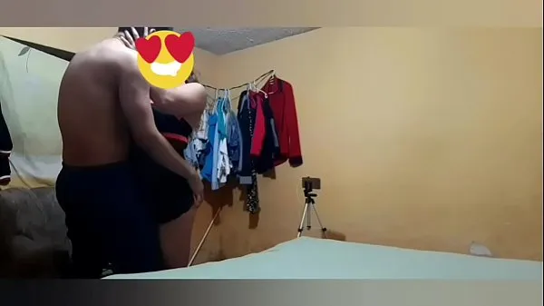 Büyük Nice how I record my neighbor live and I fuck her she sucks my penis and balls yeni Video