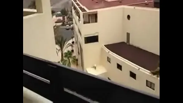 Grote Greek fuck in balcony nieuwe video's