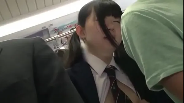Große Mix aus heißen Teen japanischen Schulmädchen, die misshandelt werdenneue Videos